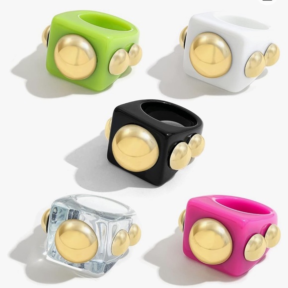 New!! Set of Resin chunky Rings - Picture 4 of 11